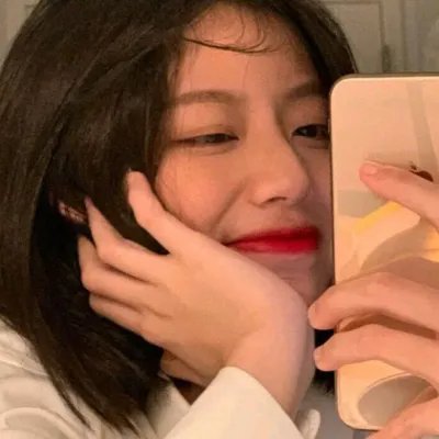 他有一张鲍嘉的脸